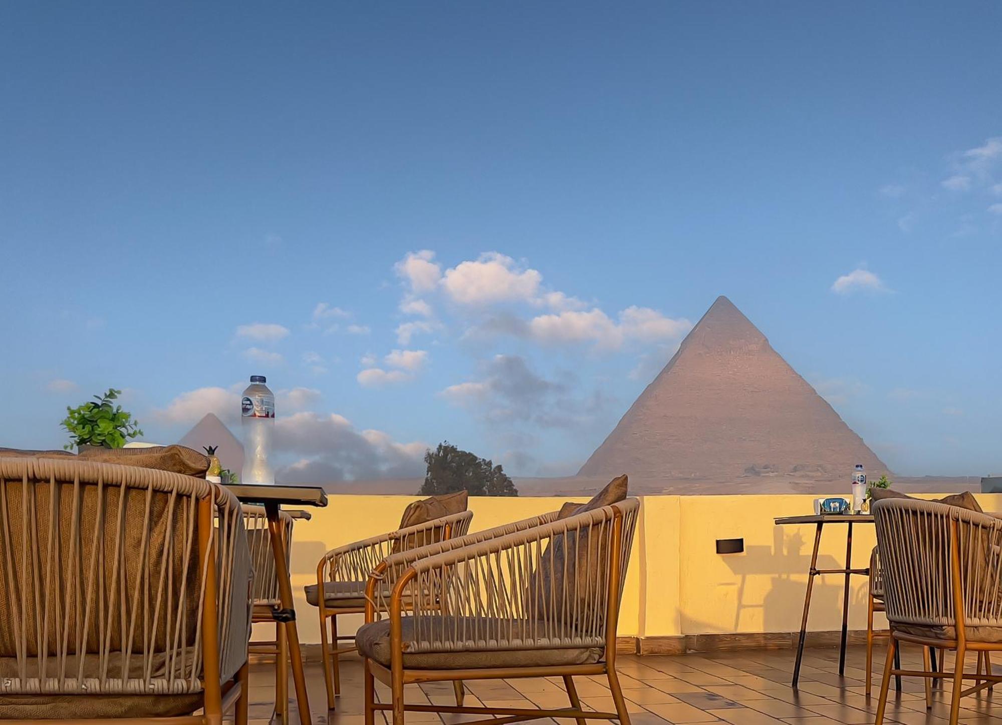 Pyramids Vista Inn Kafrat al Jabal Exterior foto